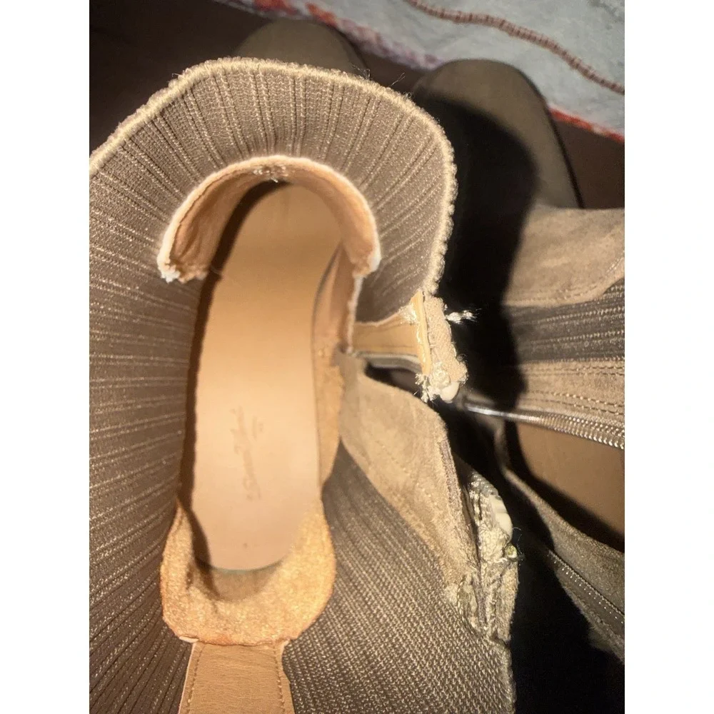 Universal Thread Women's Size 11 Chunky Platform Boots Zip